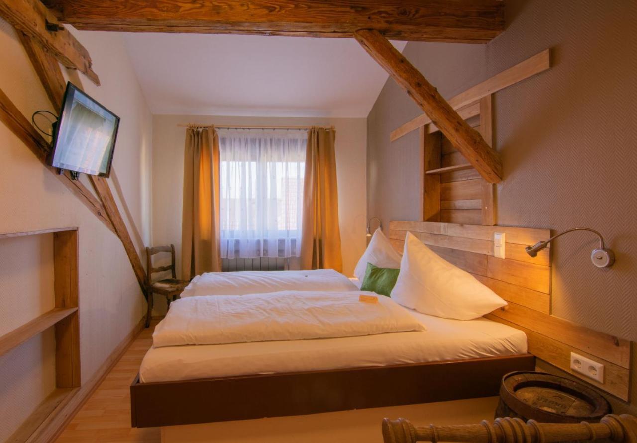 Gasthaus & Hotel Drei Lilien Werbach Exterior foto